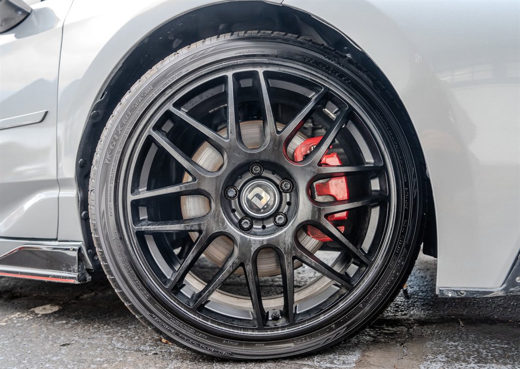 Used 2020 Toyota Avalon TRD image 13