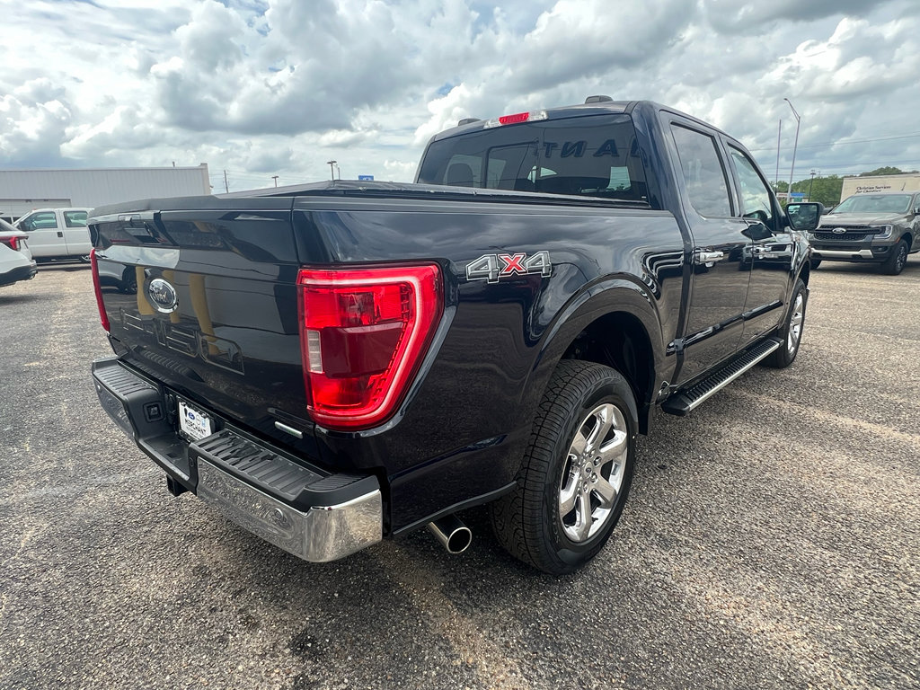 Used 2022 Ford F150 XLT w/ Equipment Group 302A High AWD/4WD image 9