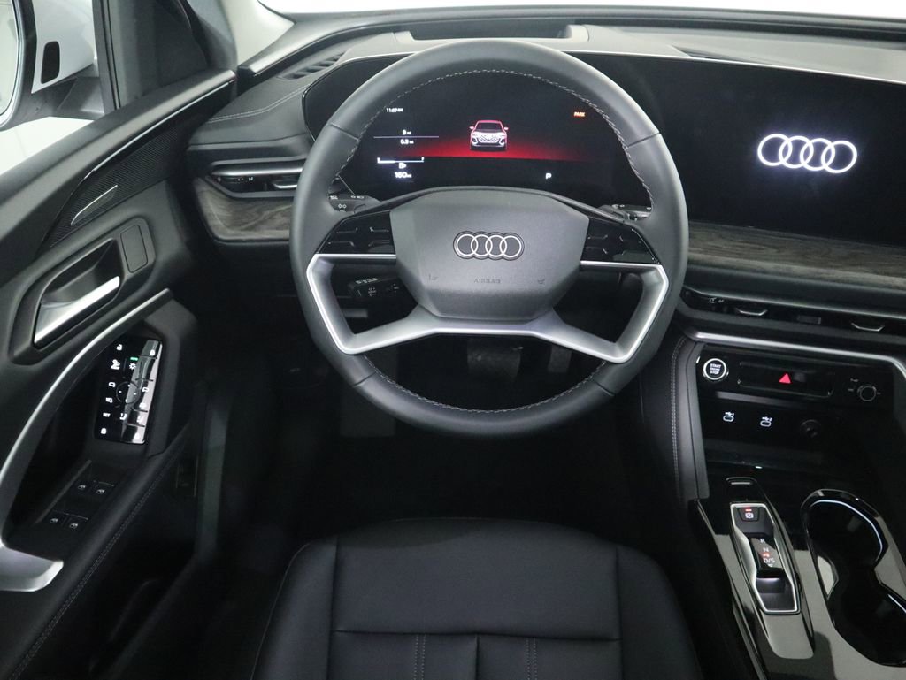 Used 2025 Audi Q5 Premium Plus w/ Premium Plus image 12