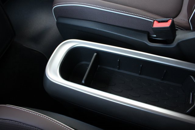 New 2025 Volkswagen ID. Buzz Pro S image 8