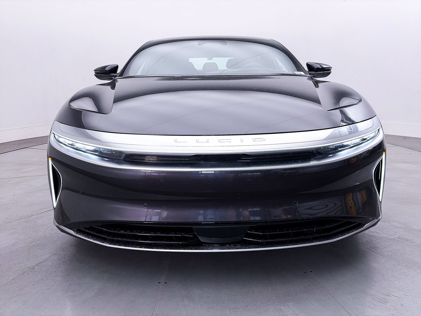 Used 2024 Lucid Air Touring AWD/4WD image 11