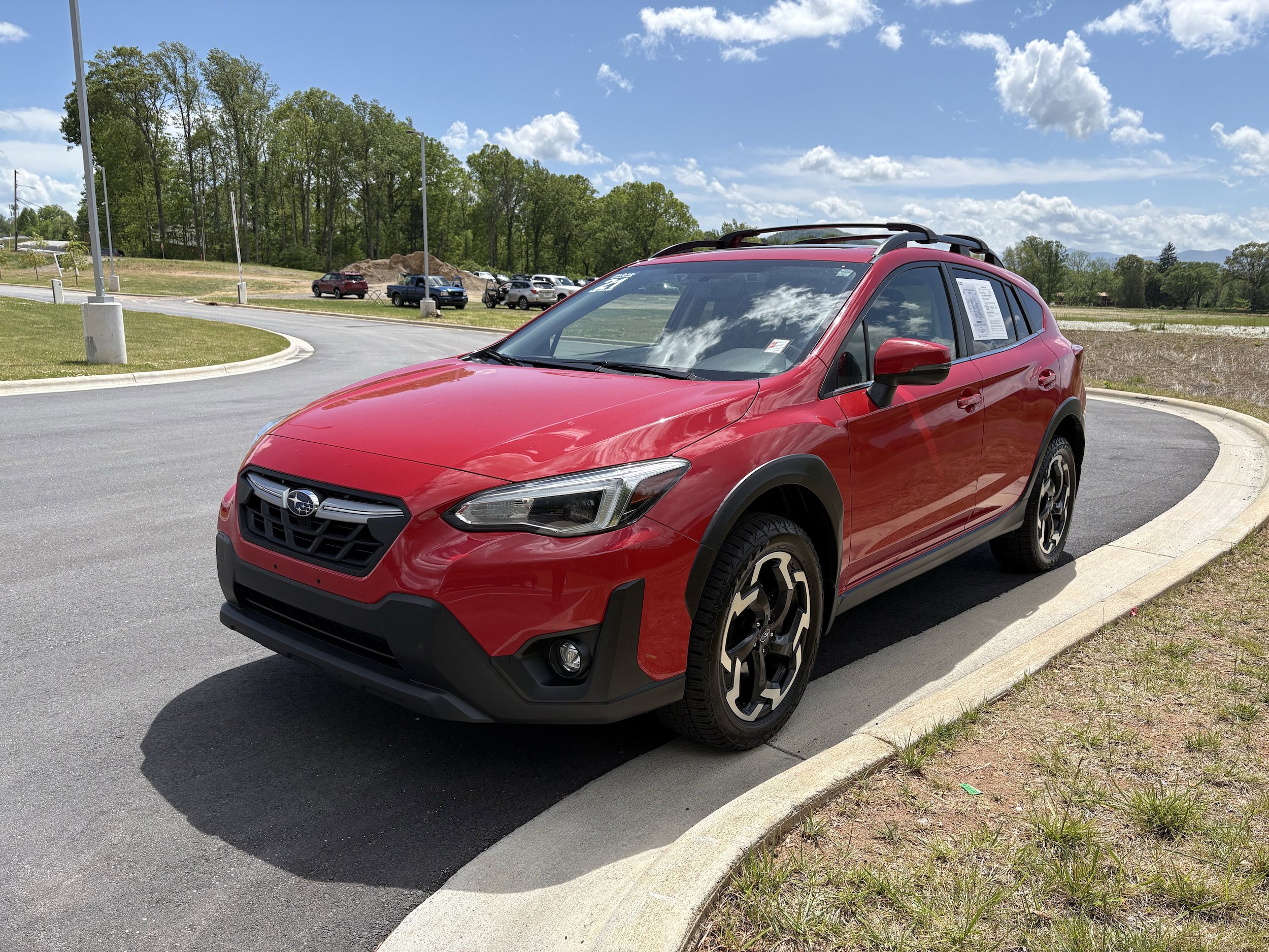 Used 2021 Subaru Crosstrek 2.5i Limited w/ Moonroof Package 2 AWD/4WD image 3