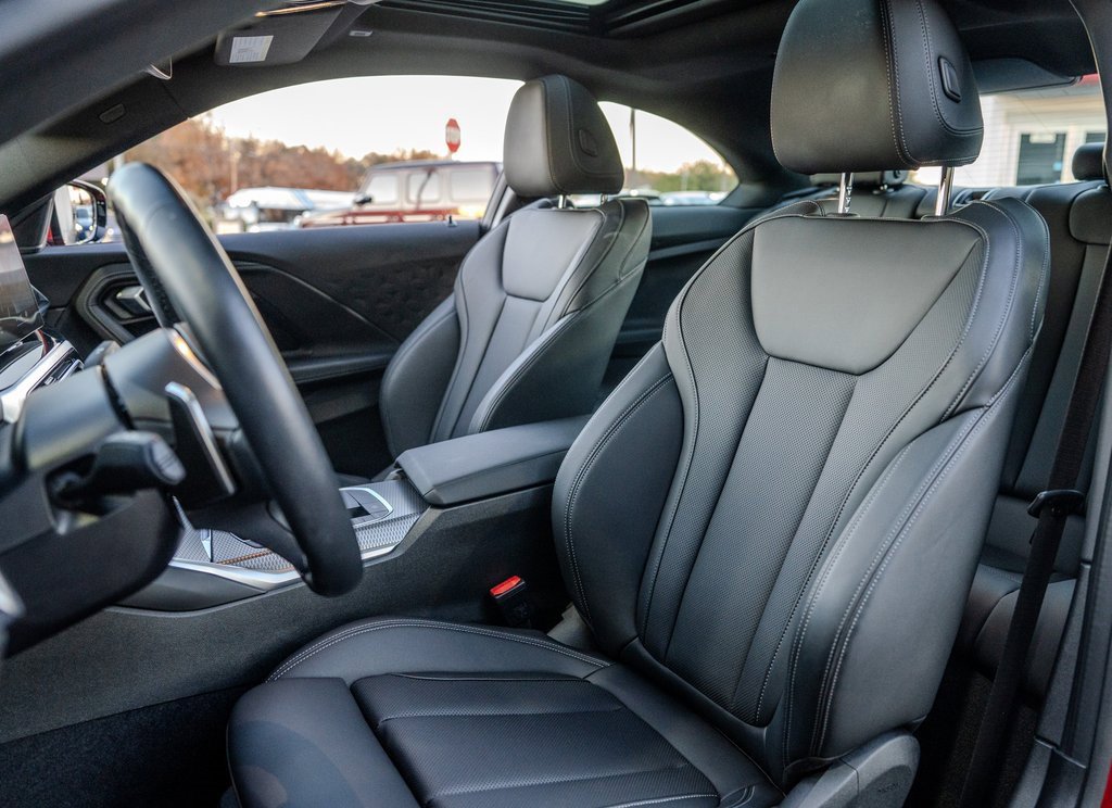 Used 2023 BMW 230i Coupe w/ M Sport Package image 19