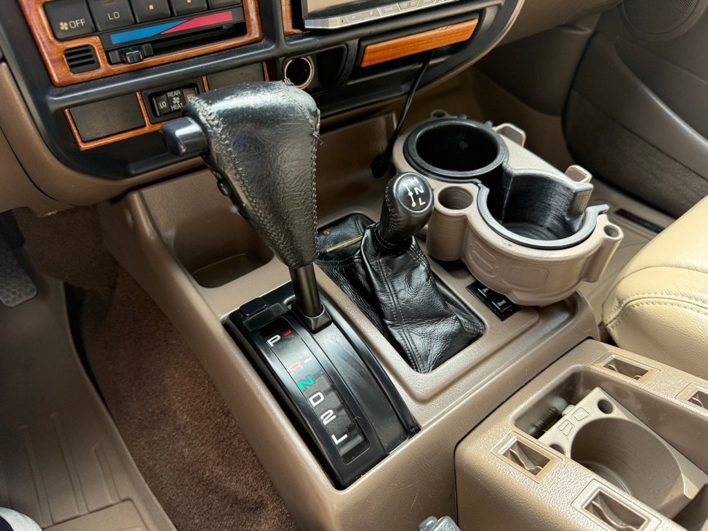 Used 1997 Toyota Land Cruiser w/ Leather Trim Pkg AWD/4WD image 29