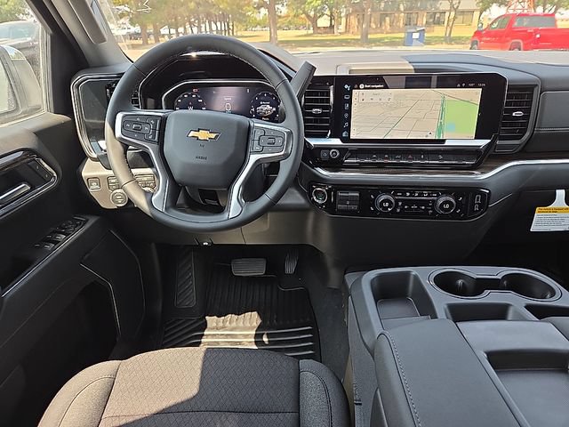 New 2026 Chevrolet Silverado 1500 LT w/ Z71 Off-Road Package AWD/4WD image 8