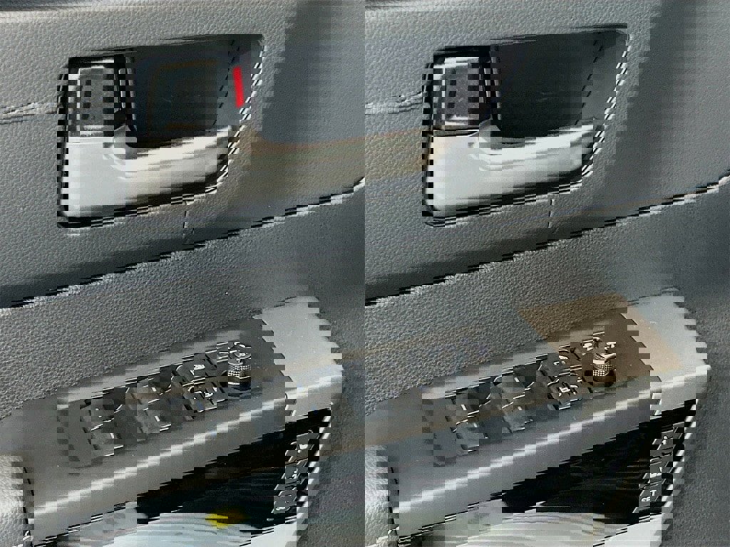 New 2026 Toyota Tundra Limited image 18