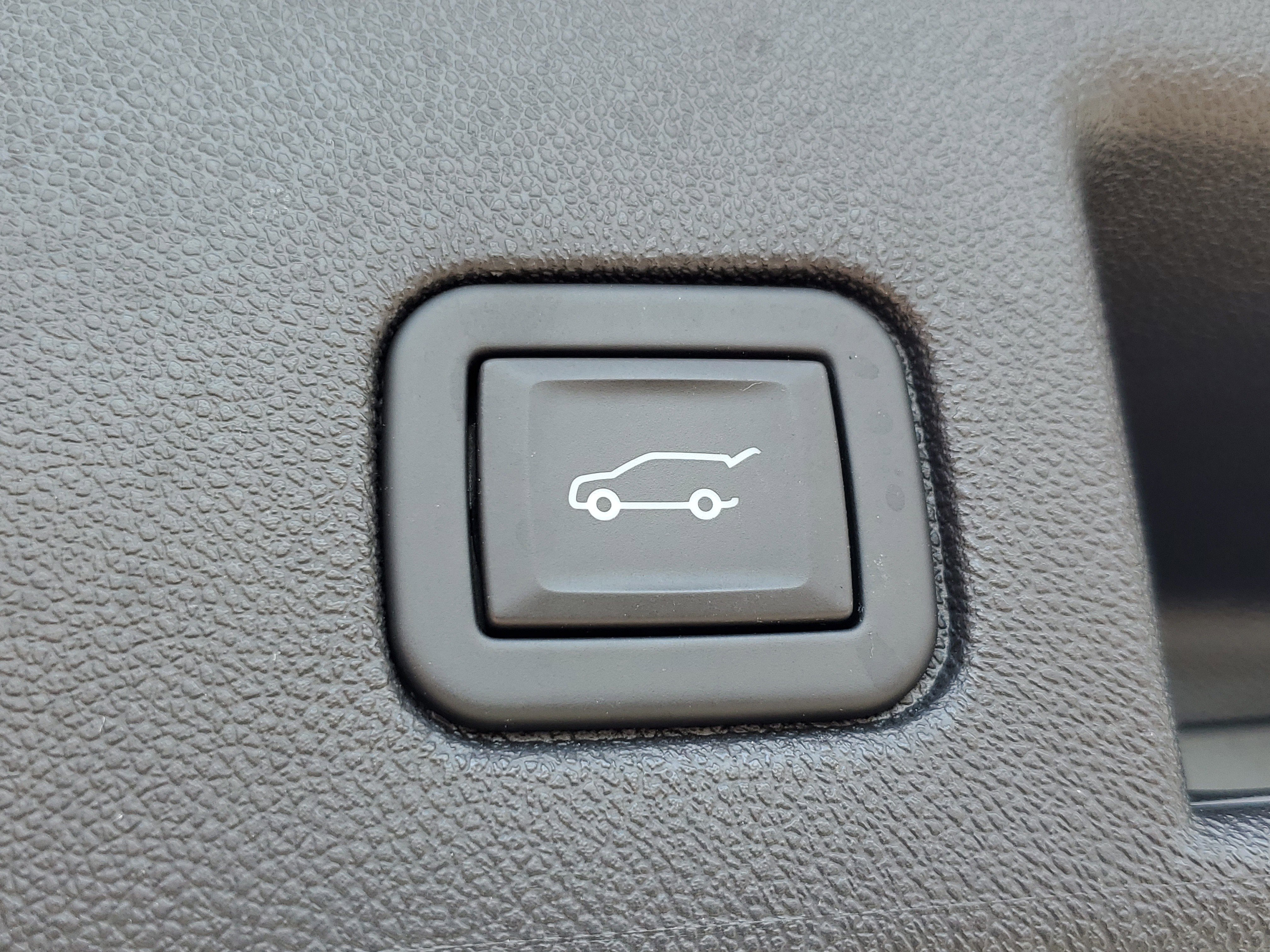 Used 2024 Chevrolet Equinox LT FWD image 7