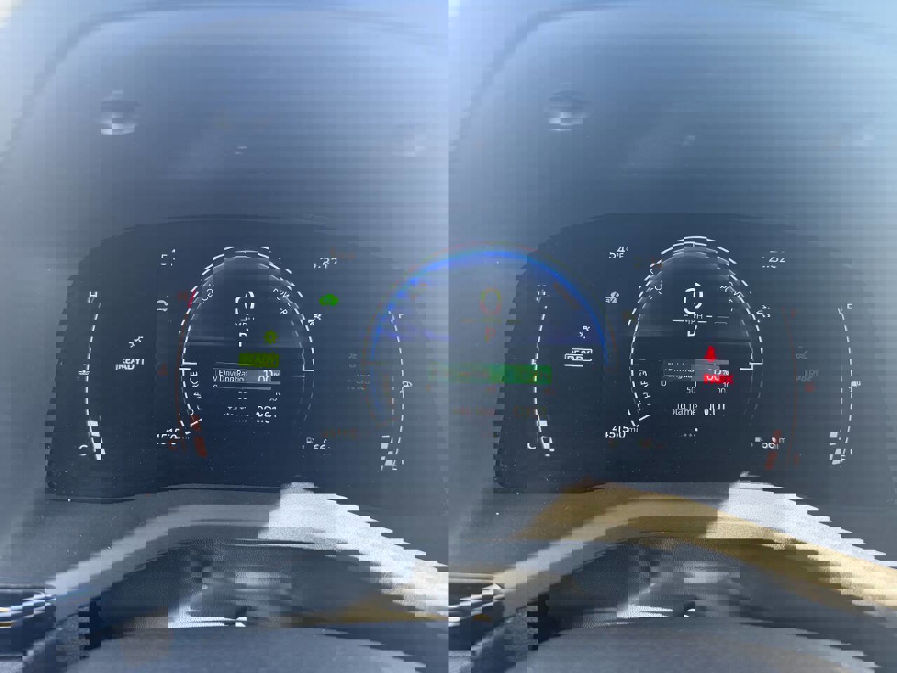 Used 2025 Toyota Camry LE FWD image 13