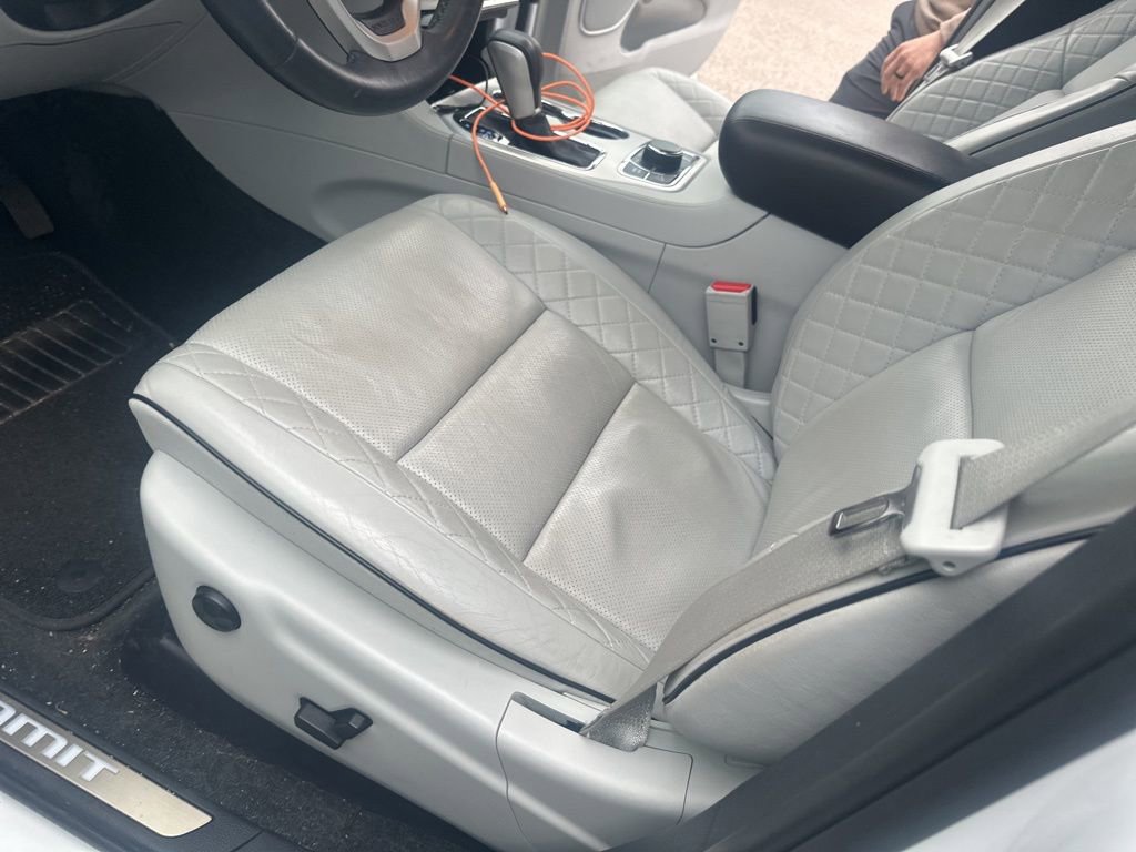 Used 2018 Jeep Grand Cherokee Summit AWD/4WD image 11