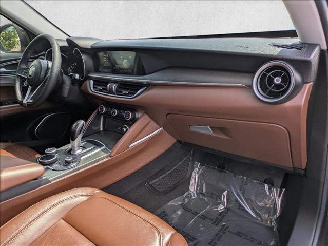 Used 2018 Alfa Romeo Stelvio Ti image 21