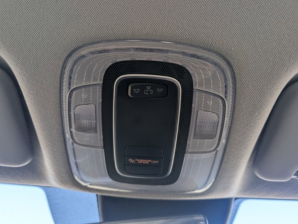 Used 2025 Hyundai Elantra Hybrid image 20