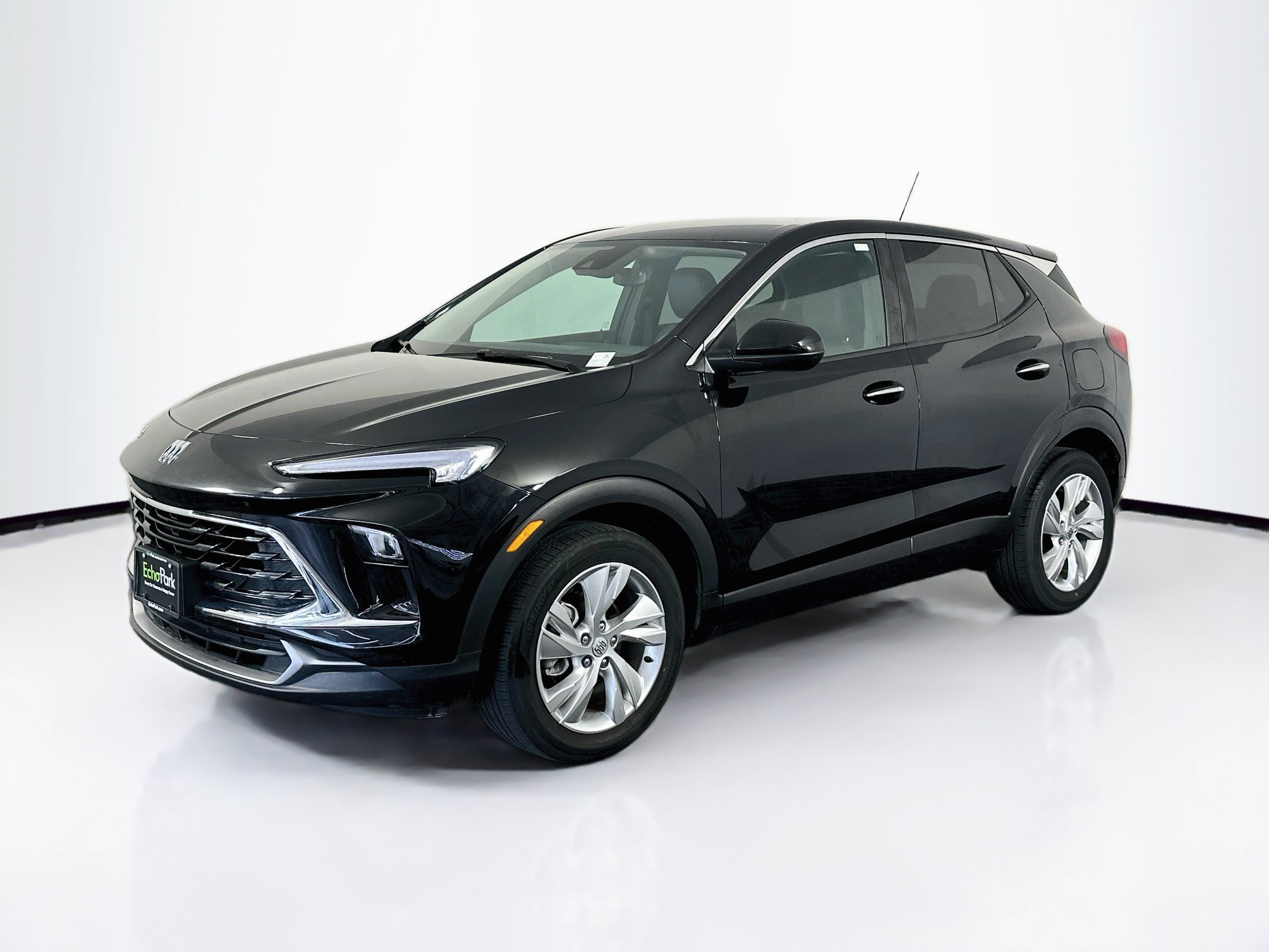 Used 2025 Buick Encore GX Preferred FWD image 3
