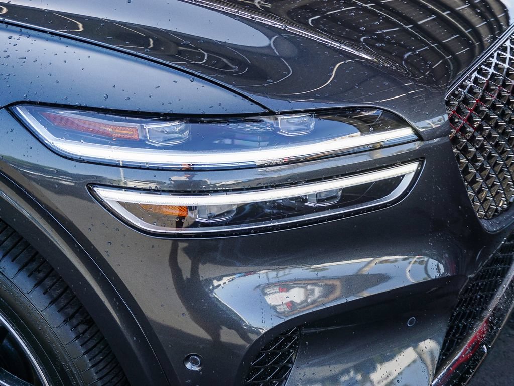 Used 2022 Genesis GV70 2.5T w/ Advanced Package AWD/4WD image 11