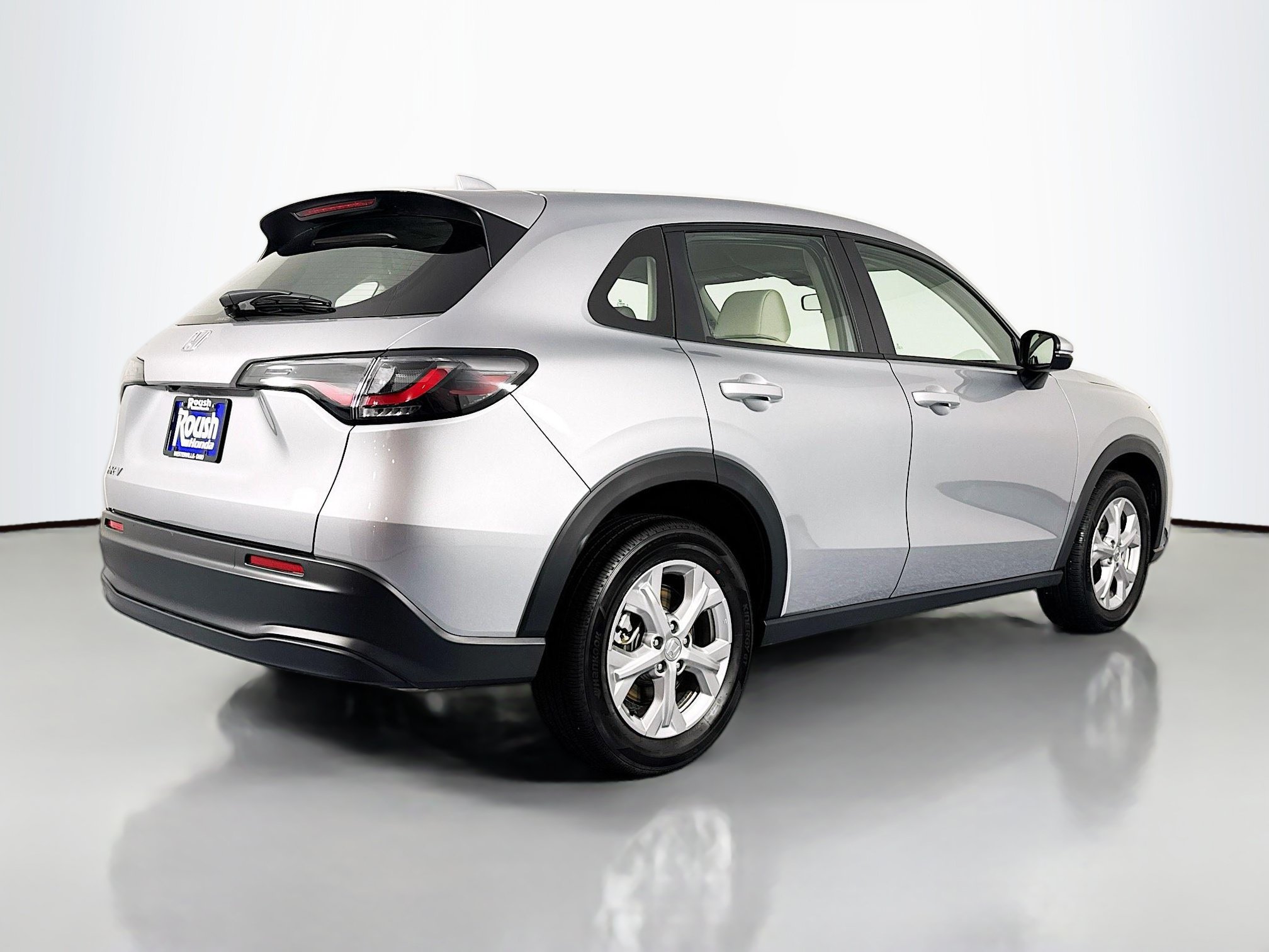 Certified 2025 Honda HR-V LX image 5
