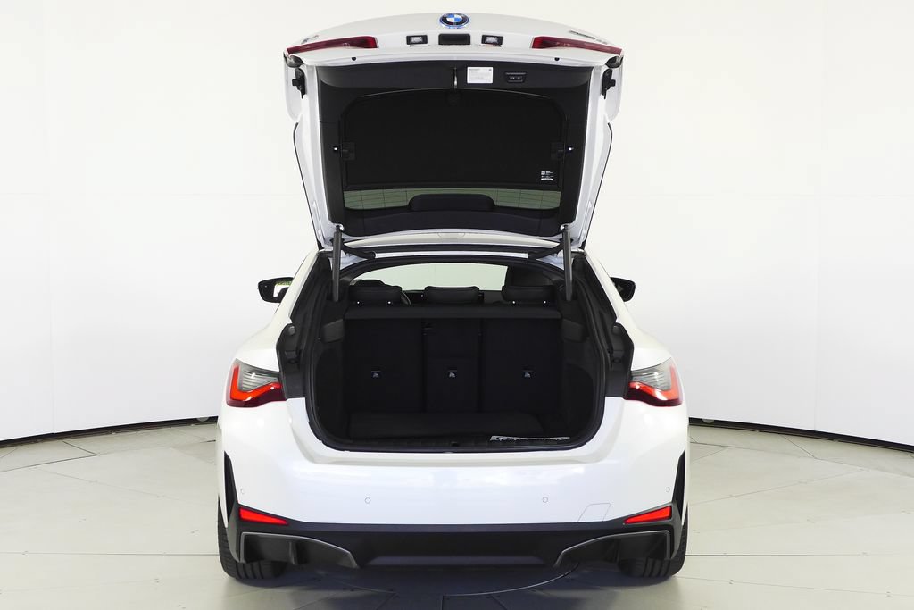 Certified 2023 BMW i4 eDrive40 RWD image 11