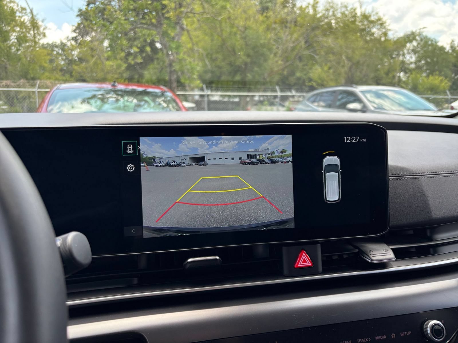Used 2026 Kia Carnival FWD image 25
