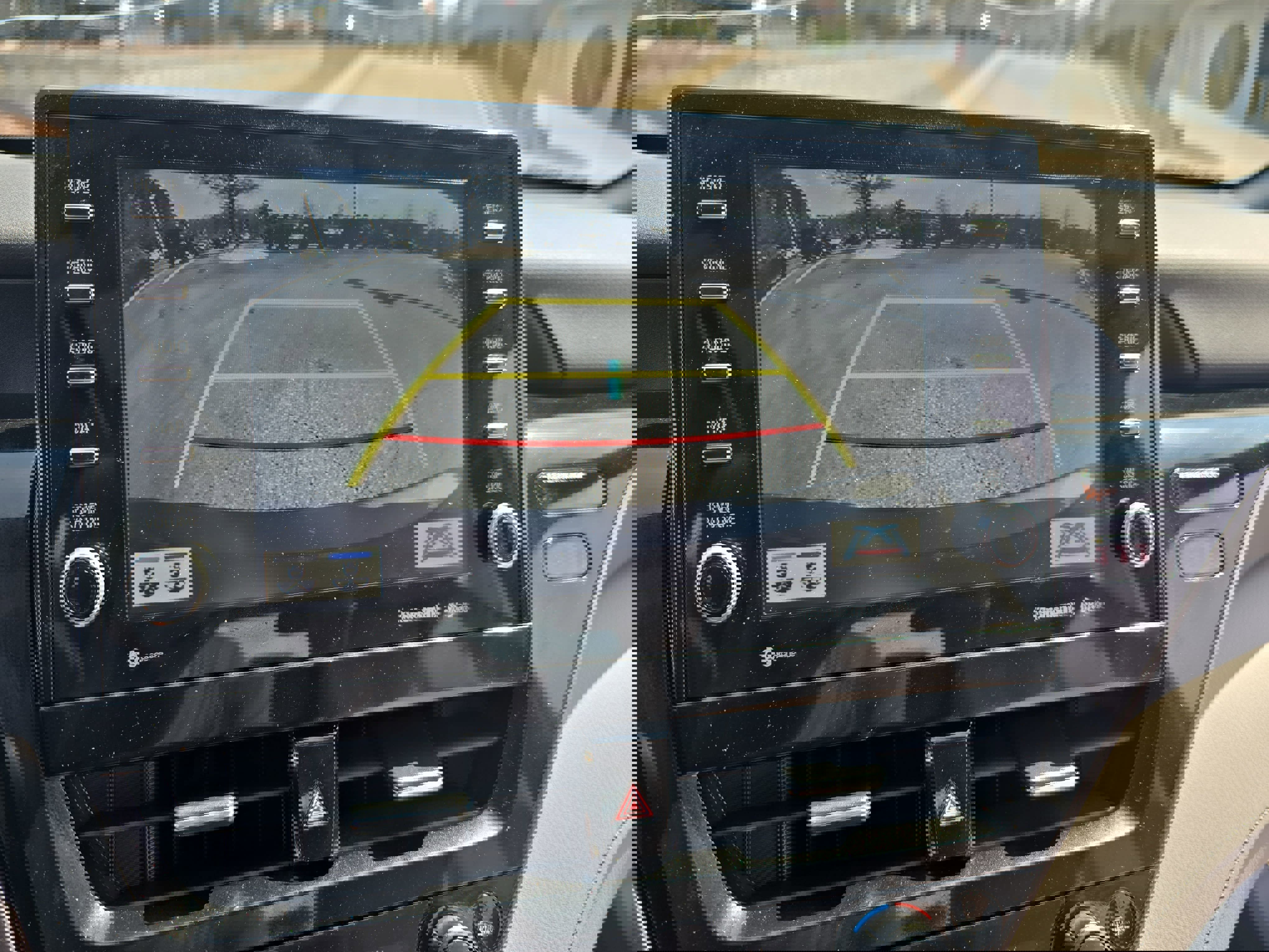 Used 2023 Toyota Camry SE w/ Audio Upgrade Package image 24