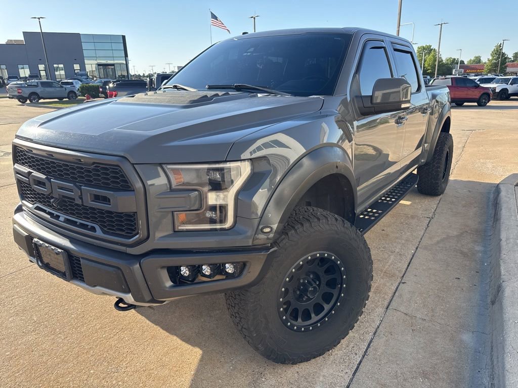 Used 2018 Ford F150 Raptor w/ Equipment Group 802A Luxury AWD/4WD image 6
