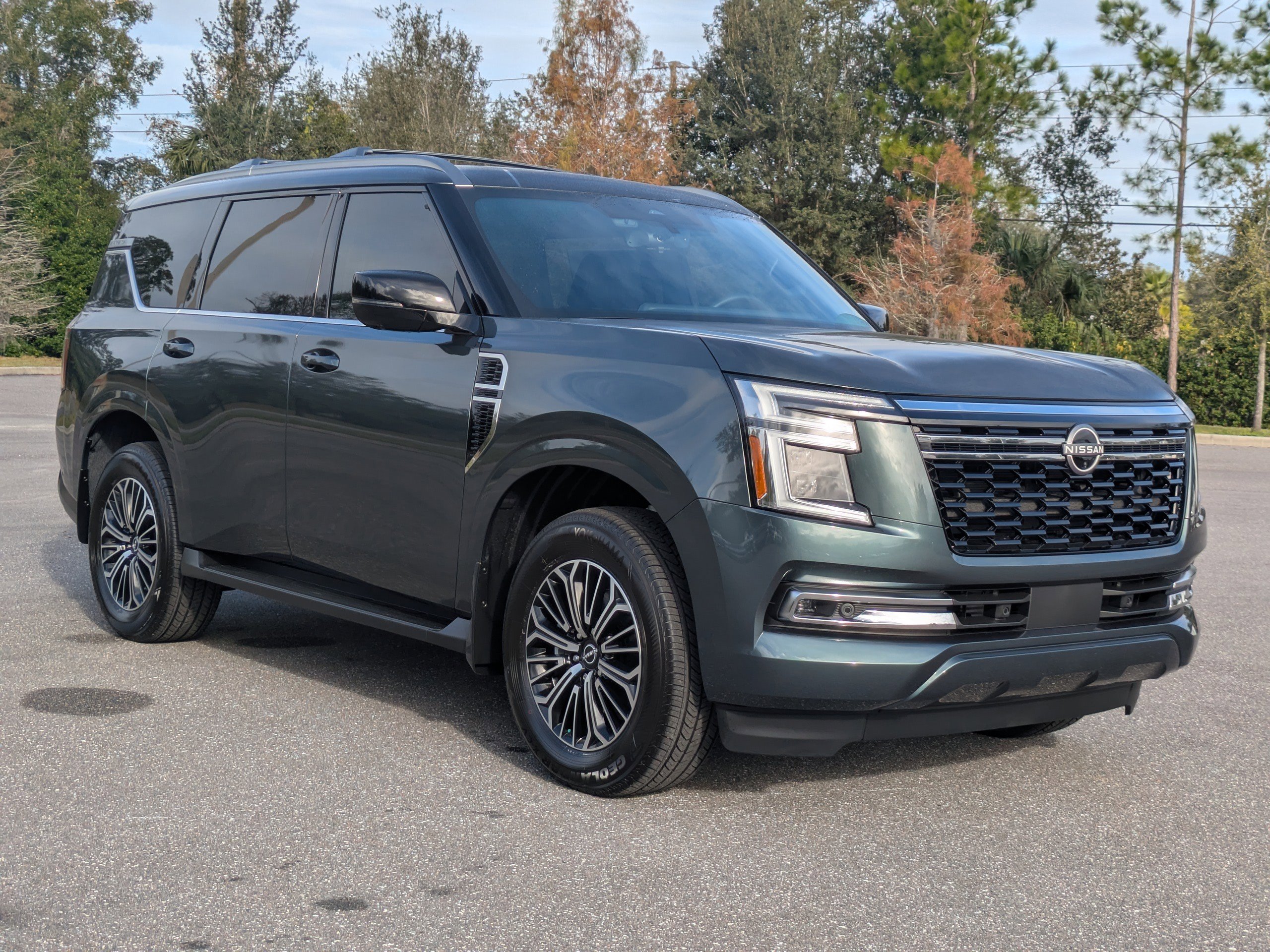 New 2026 Nissan Armada Platinum image 2