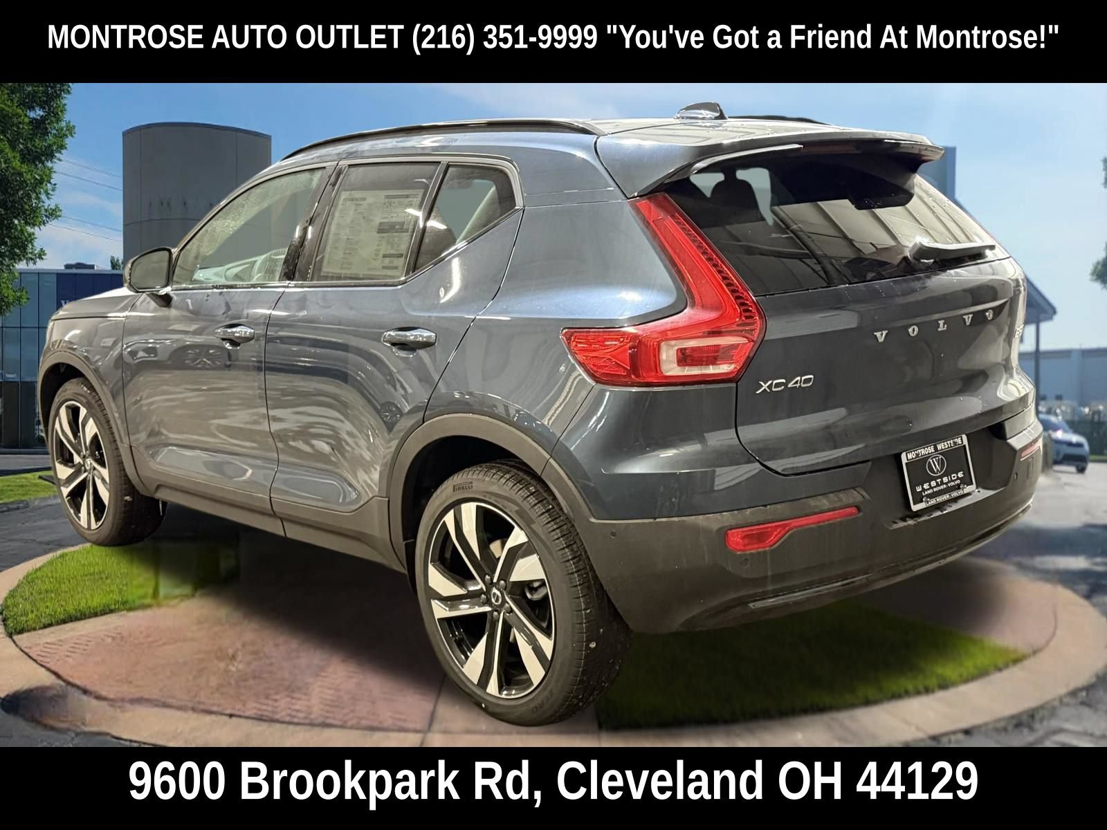 New 2026 Volvo XC40 B5 Plus w/ Protection Package Premier AWD/4WD image 3