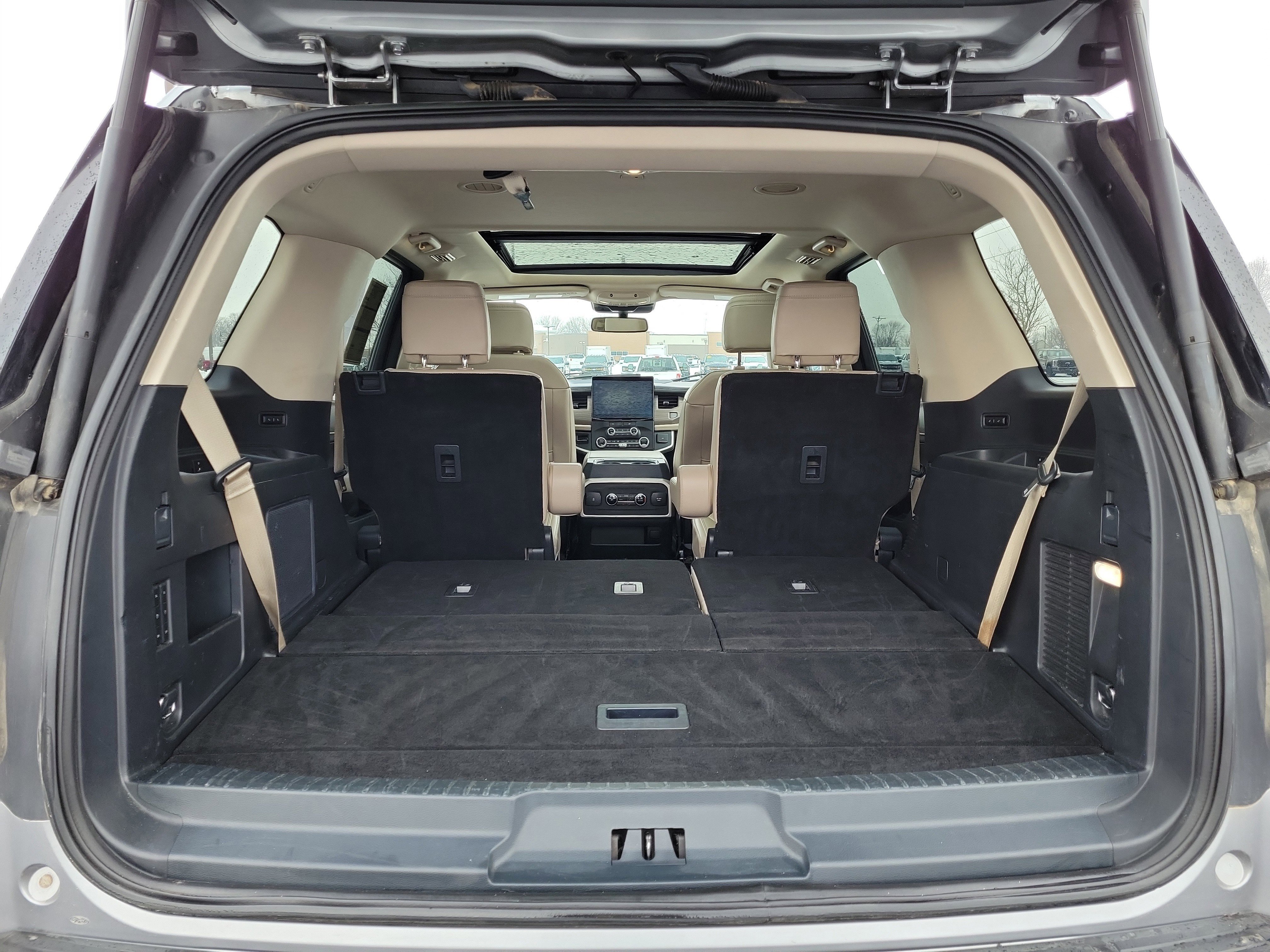 Certified 2024 Ford Expedition Limited image 7