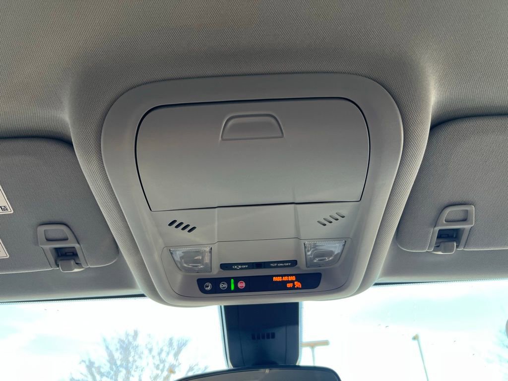 Used 2024 Chevrolet Equinox LT w/ LPO, Floor Liner Package image 33