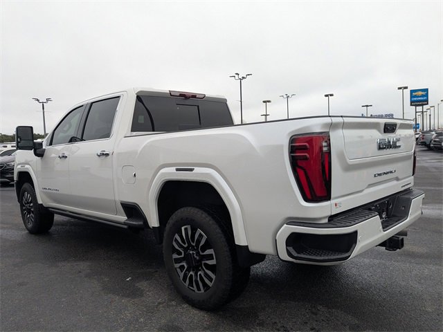 Used 2024 GMC Sierra 3500 Denali Ultimate image 6