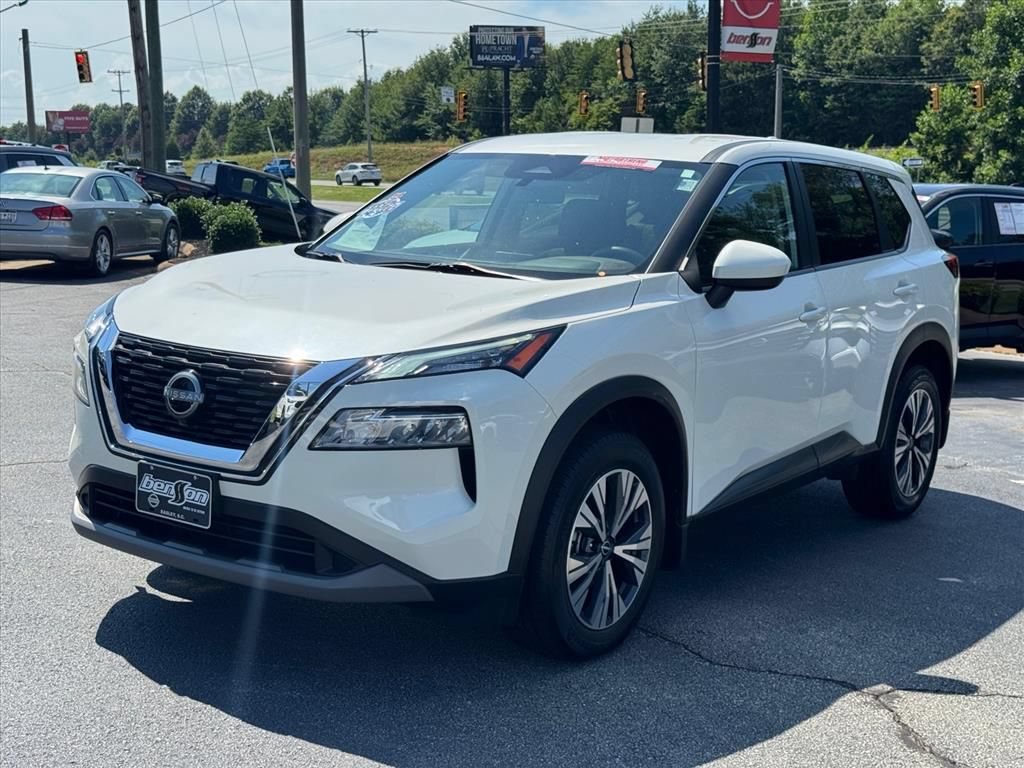 Certified 2023 Nissan Rogue SV FWD image 7