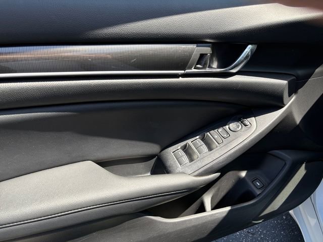 Used 2022 Honda Accord Sport image 13