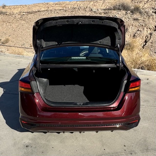 New 2025 Nissan Altima 2.5 SV image 21