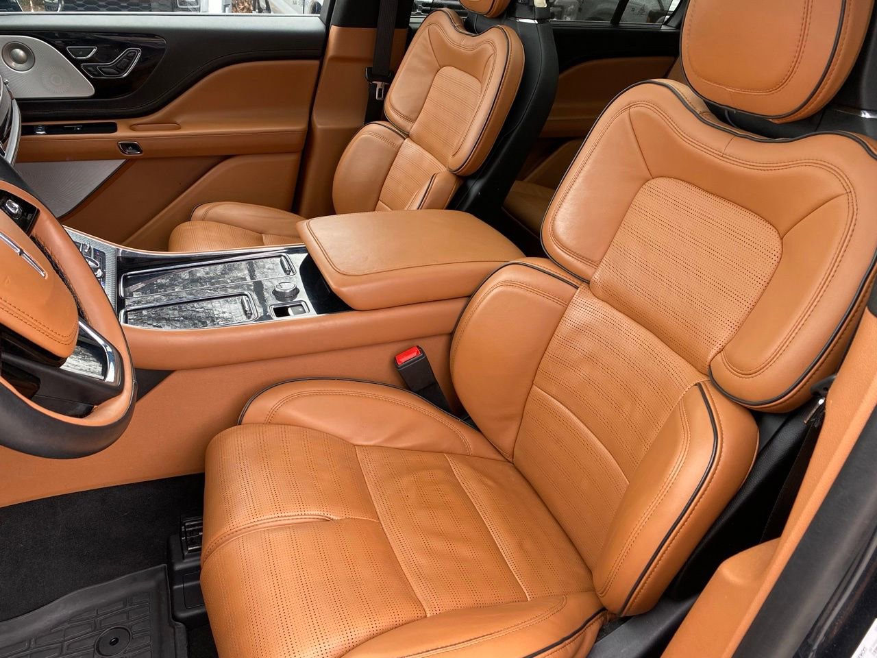 Used 2024 Lincoln Aviator Black Label w/ Dynamic Handling Package image 37