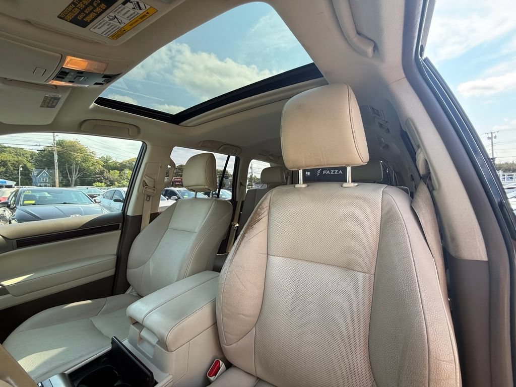 Used 2018 Lexus GX 460 Premium w/ Premium Package AWD/4WD image 24