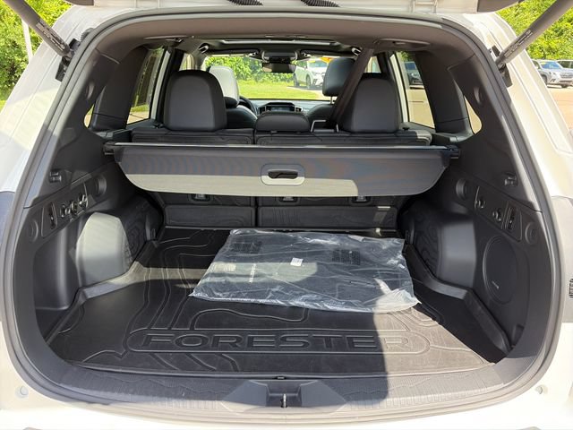 Used 2025 Subaru Forester Limited w/ Popular Package #2 AWD/4WD image 19