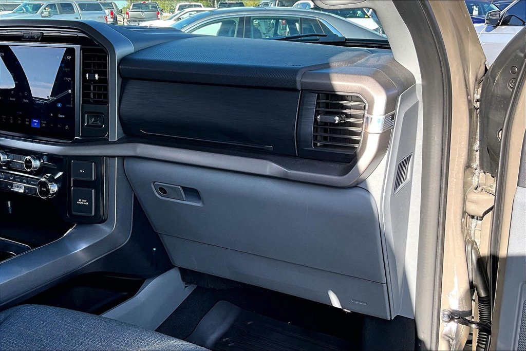 Used 2025 Ford F150 XLT w/ Equipment Group 302A MID AWD/4WD image 26