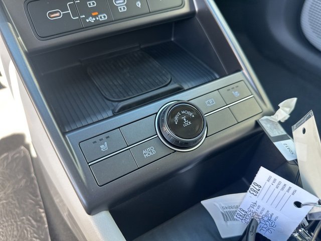 New 2026 Hyundai Kona SEL Premium image 25