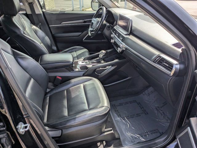 Used 2022 Kia Telluride LX image 5