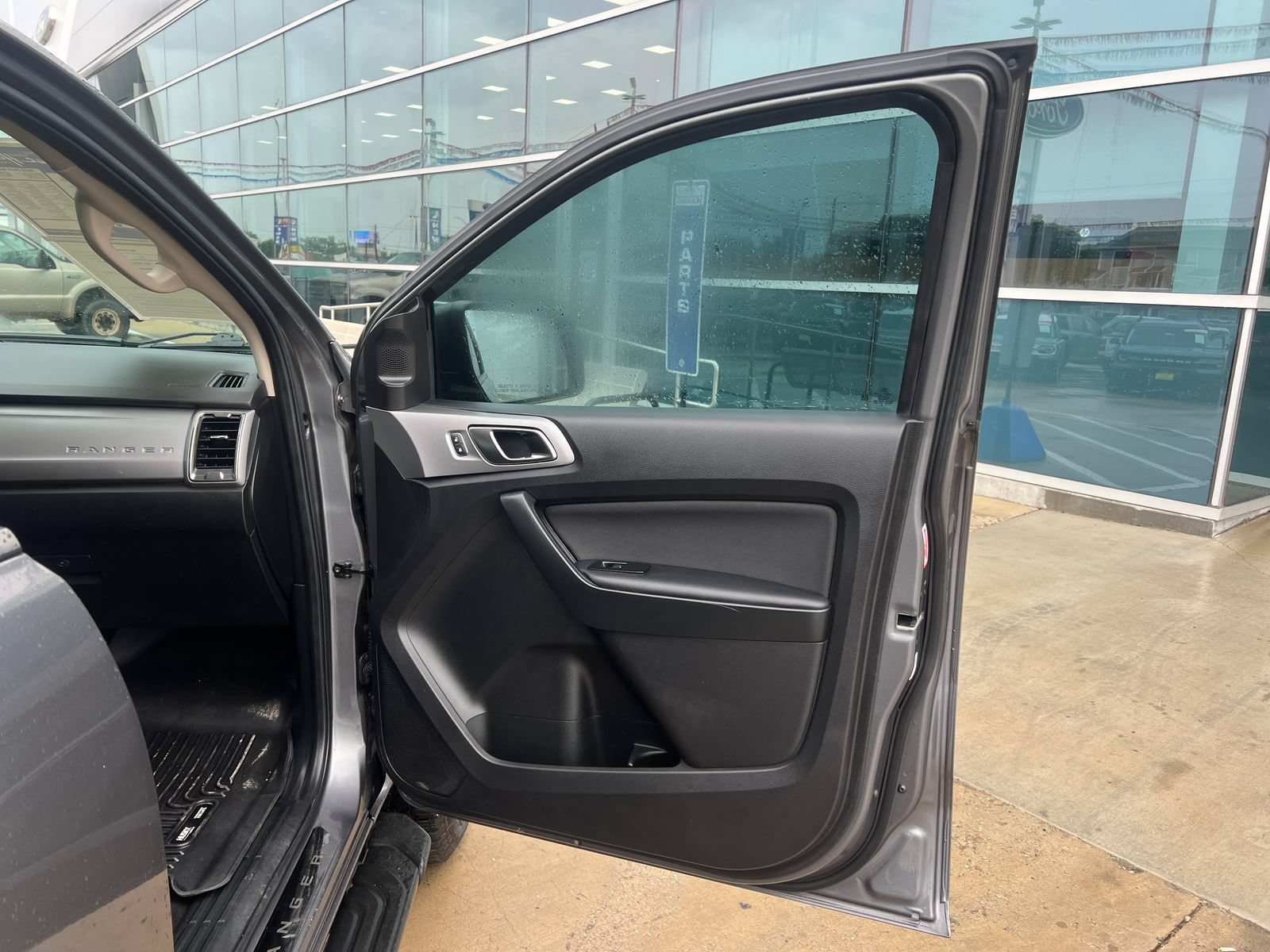 Used 2022 Ford Ranger XLT w/ Equipment Group 301A Mid RWD image 17