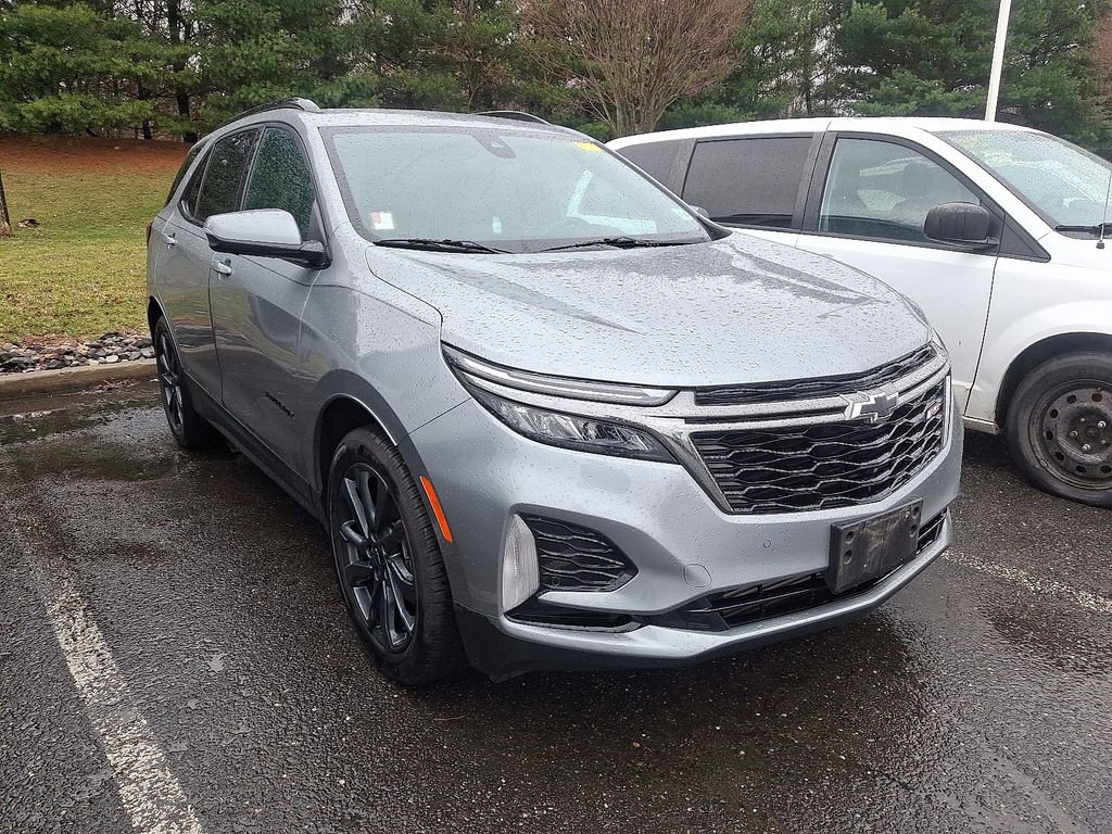 Certified 2023 Chevrolet Equinox RS image 3