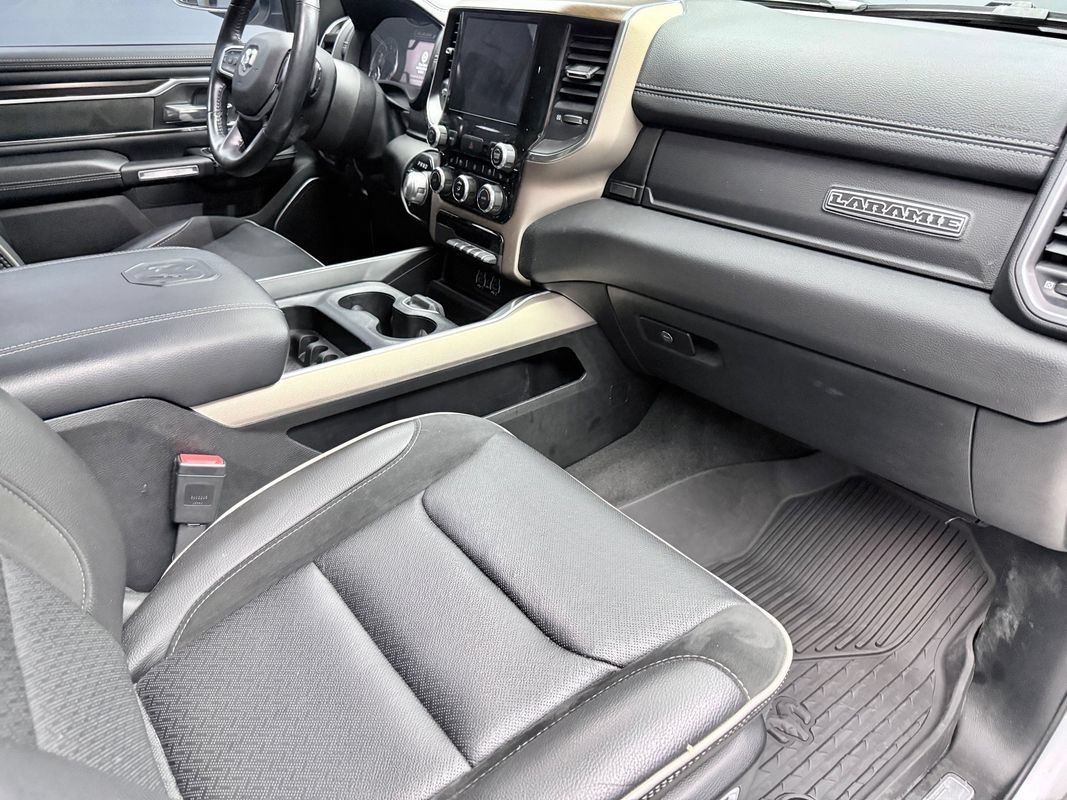 Used 2022 RAM 1500 Laramie AWD/4WD image 11