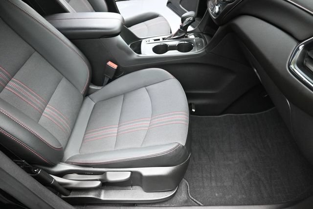 Used 2024 Chevrolet Equinox RS FWD image 27