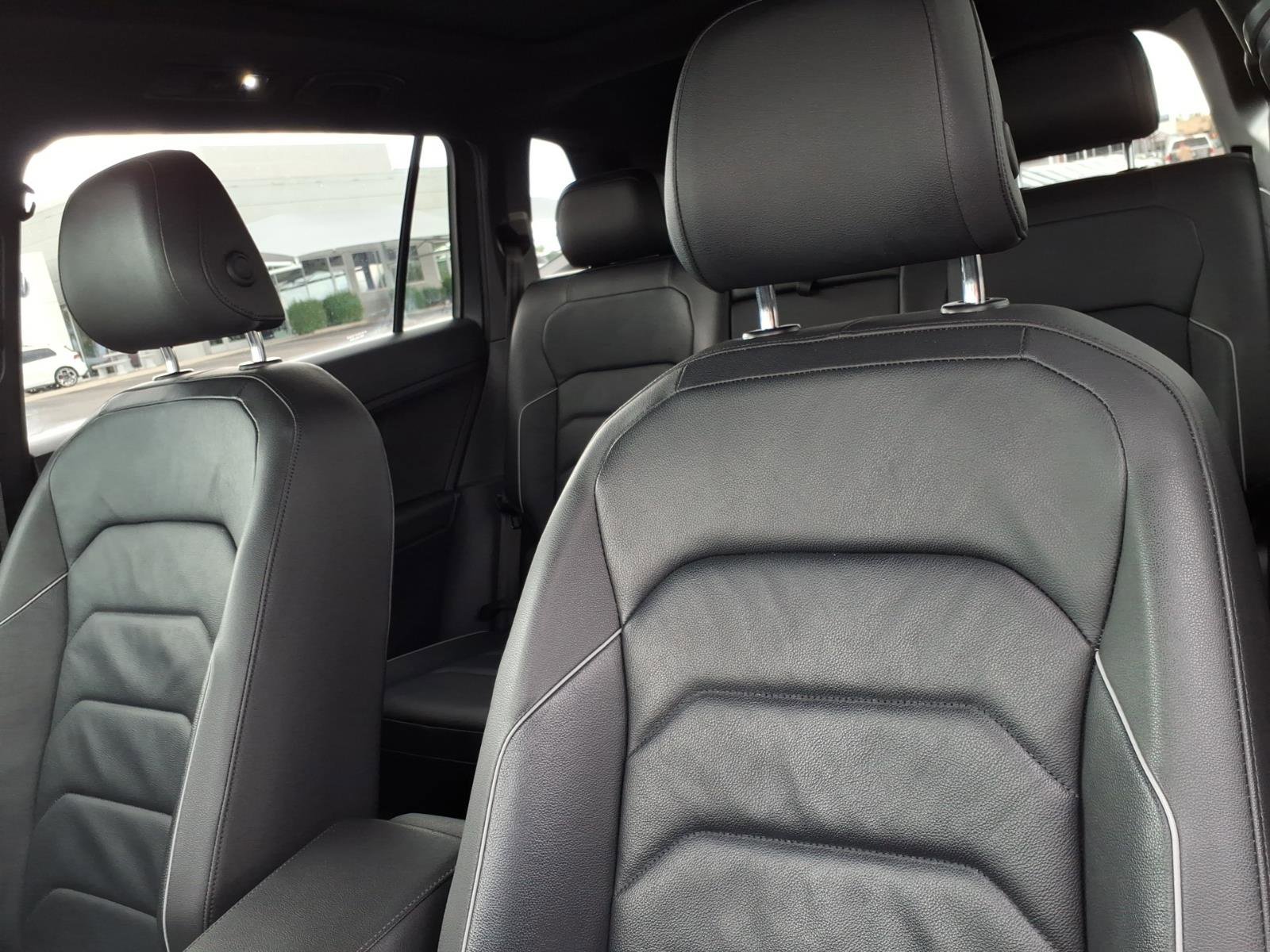 Used 2020 Volkswagen Tiguan SEL Premium R-Line image 22