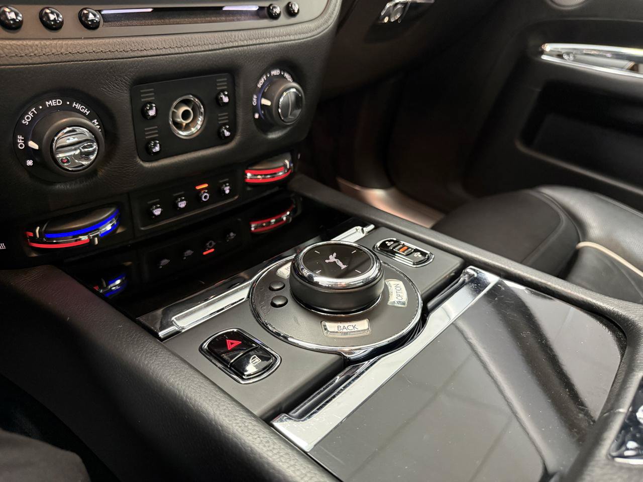 Used 2016 Rolls-Royce Ghost RWD image 24