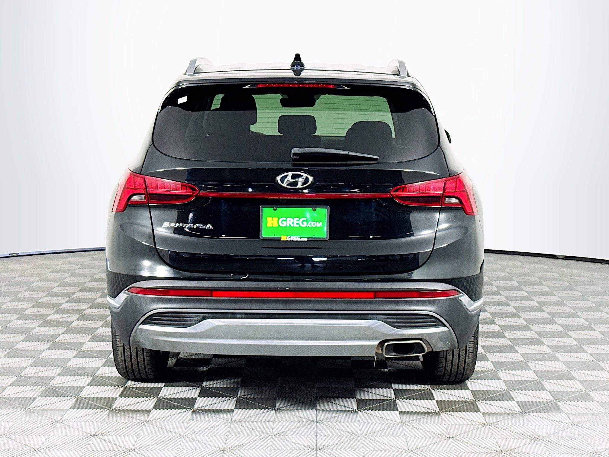 Used 2021 Hyundai Santa Fe SEL w/ Convenience Package FWD image 8