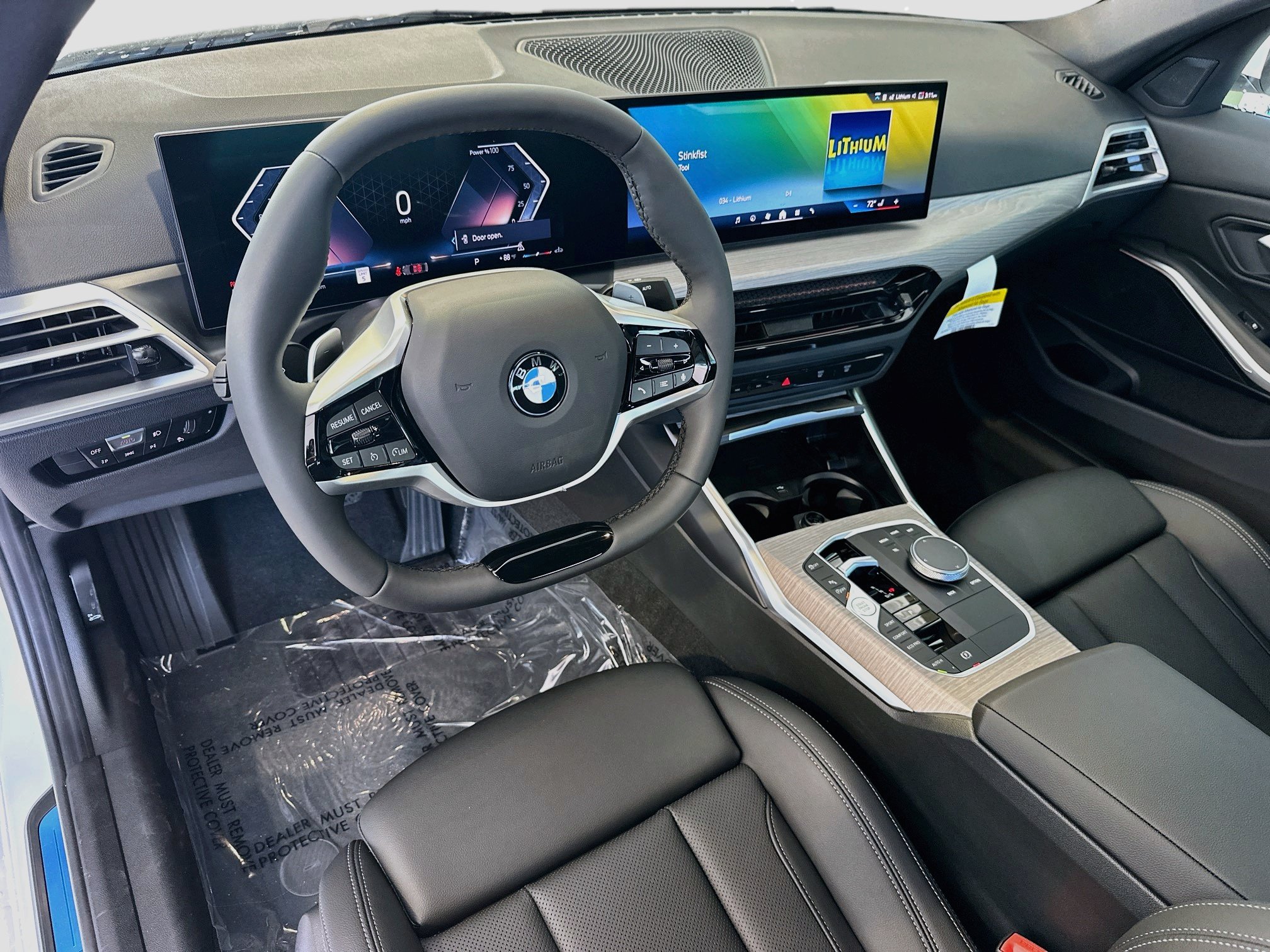 New 2026 BMW 330i Sedan w/ Convenience Package RWD image 9