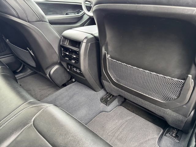 Certified 2023 Jeep Grand Cherokee Limited w/ Black Appearance Package AWD/4WD image 29