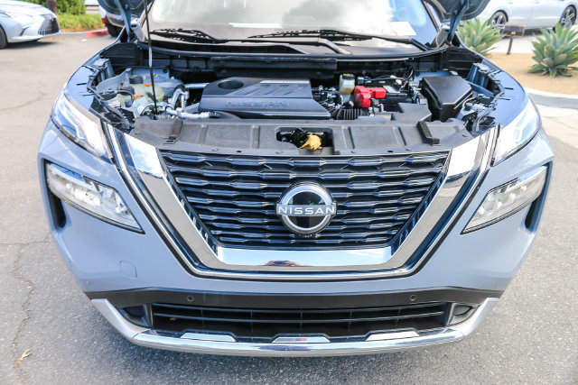 Used 2023 Nissan Rogue Platinum w/ Platinum Premium Package FWD image 33