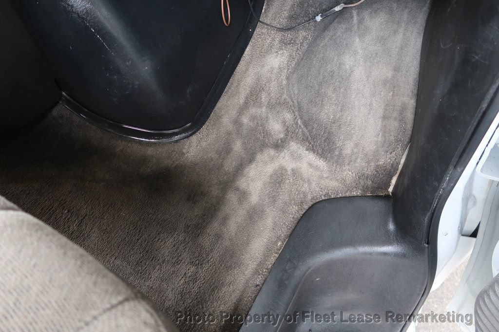 Used 2018 Chevrolet Express 3500 LT w/ LT Preferred Equipment Group RWD image 19