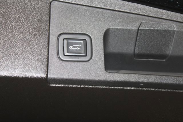 Used 2020 Cadillac XT5 Sportv AWD/4WD image 39