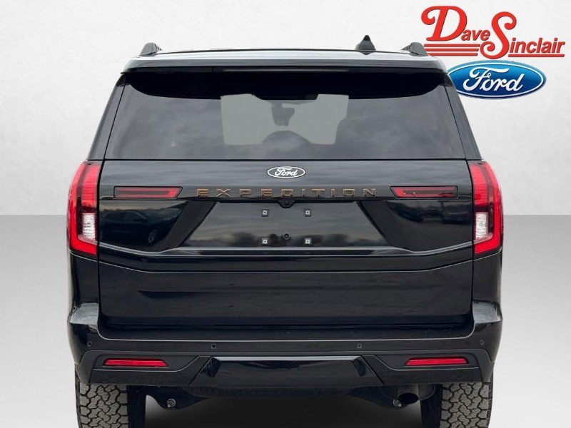 Used 2025 Ford Expedition Tremor image 8