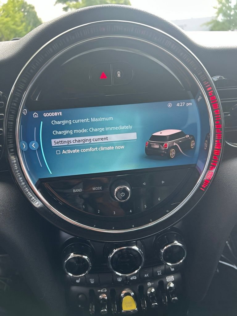 Used 2022 MINI Cooper SE FWD image 26